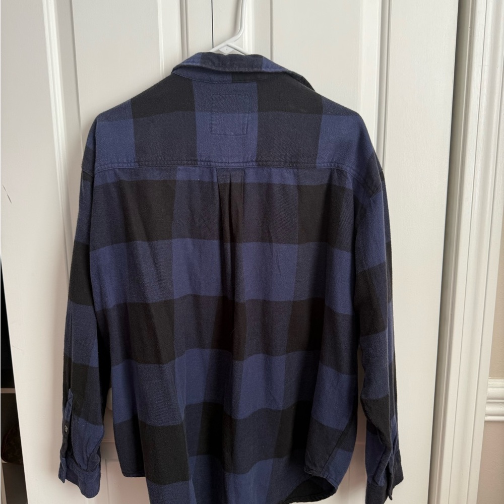 AE Women’s Blue and Black Flannel - Picture 6 of 7